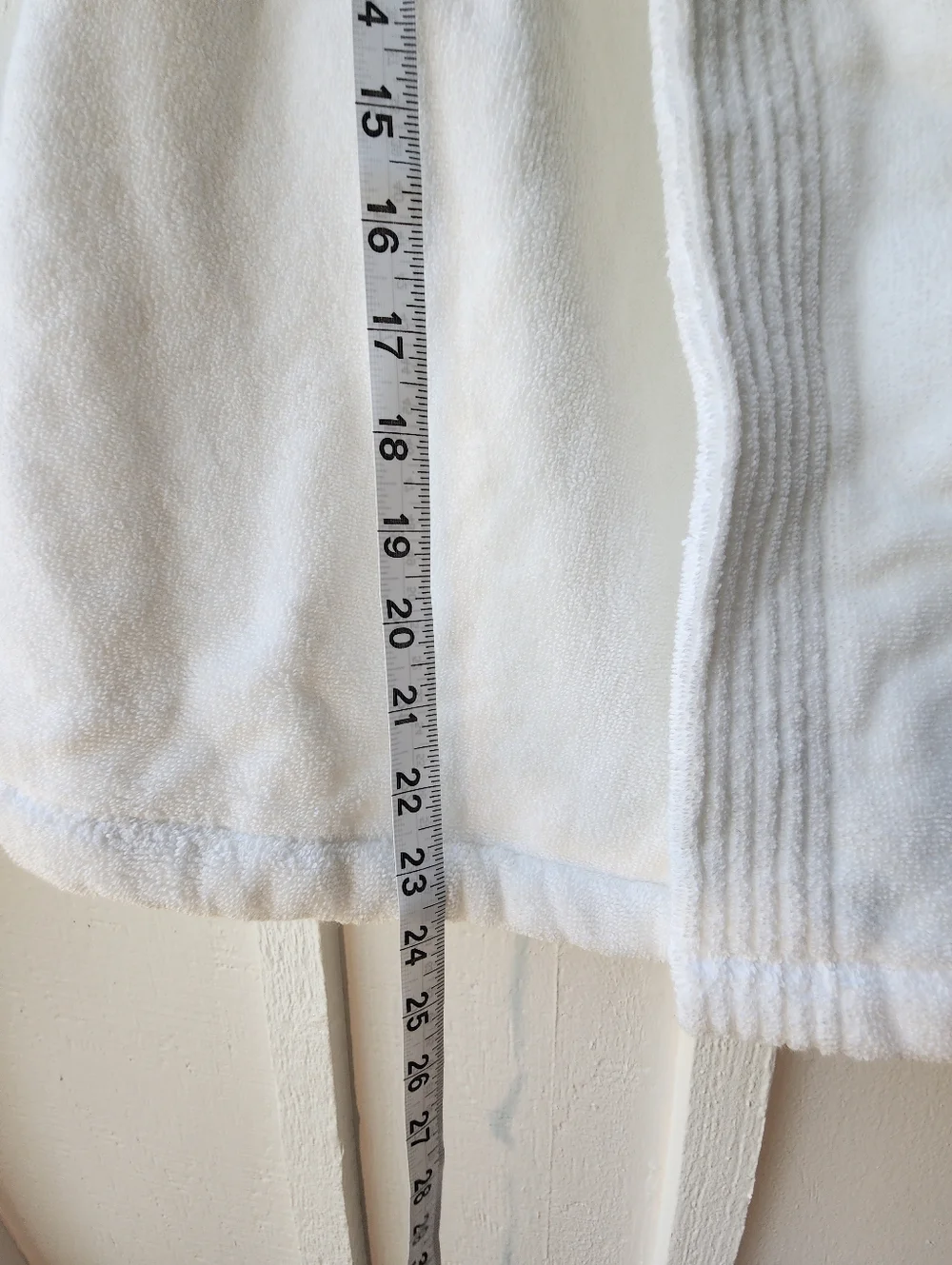 Hammacher Schlemmer Wrap Towel in White